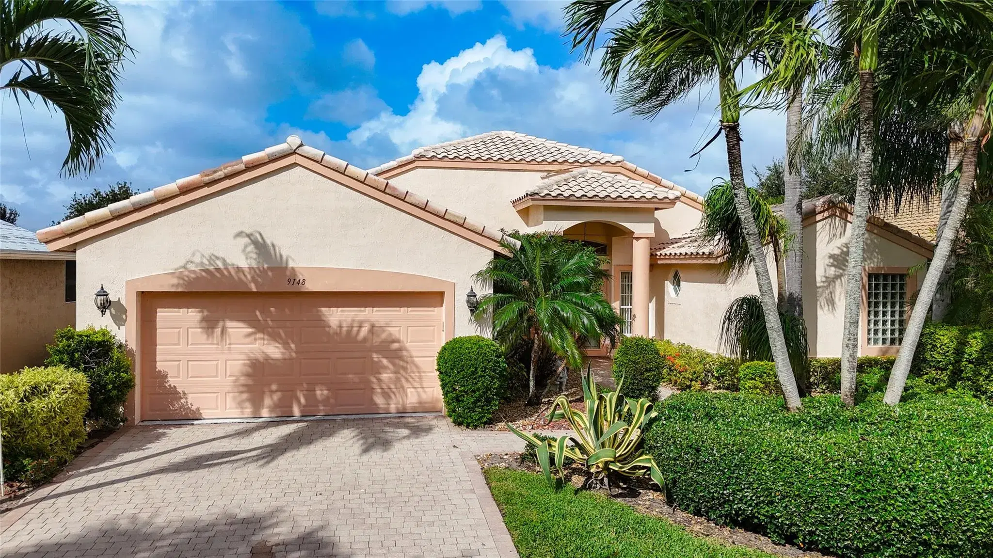 Picture of 9148 Taverna Way, Boynton Beach, FL 33472