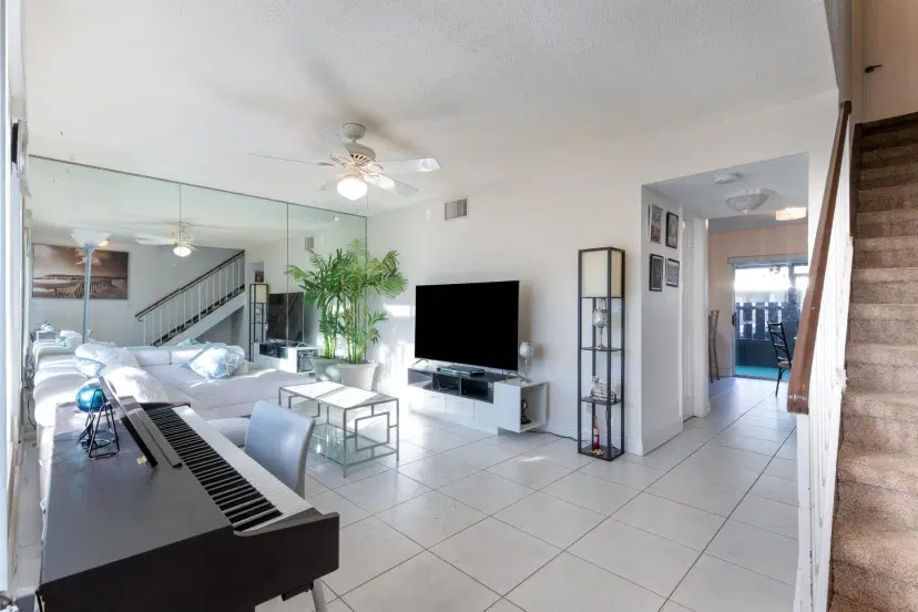 Picture of 5280 Bosque 47 Lane, West Palm Beach FL 33415