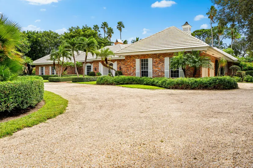 Picture of 58 Country Road S, Village Of Golf FL 33436