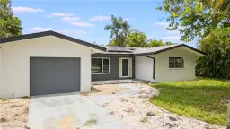 Picture of 5279 Stratford Ct Sw, Cape Coral, FL 33904