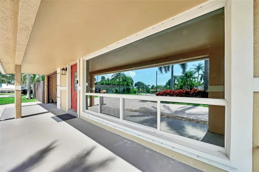 Picture of 541 SE 4Th St, Deerfield Beach FL 33441