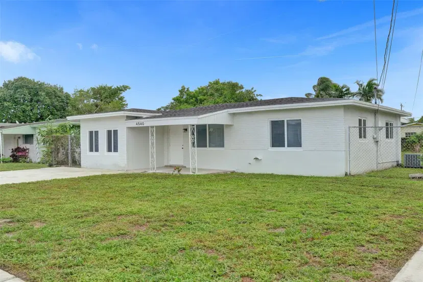 Picture of 4540 SW 21St St, West Park FL 33023