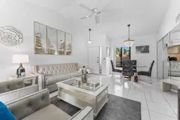 Picture of 10 Via De Casas Sur 104, Boynton Beach, FL 33426