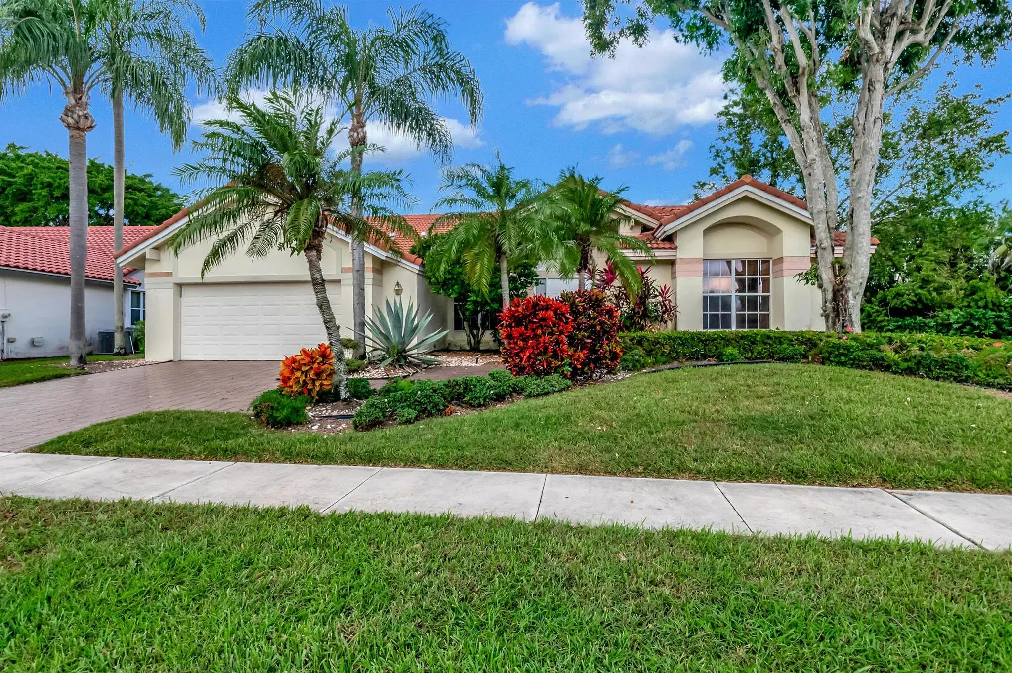 Picture of 7924 Dorchester Road, Boynton Beach, FL 33472