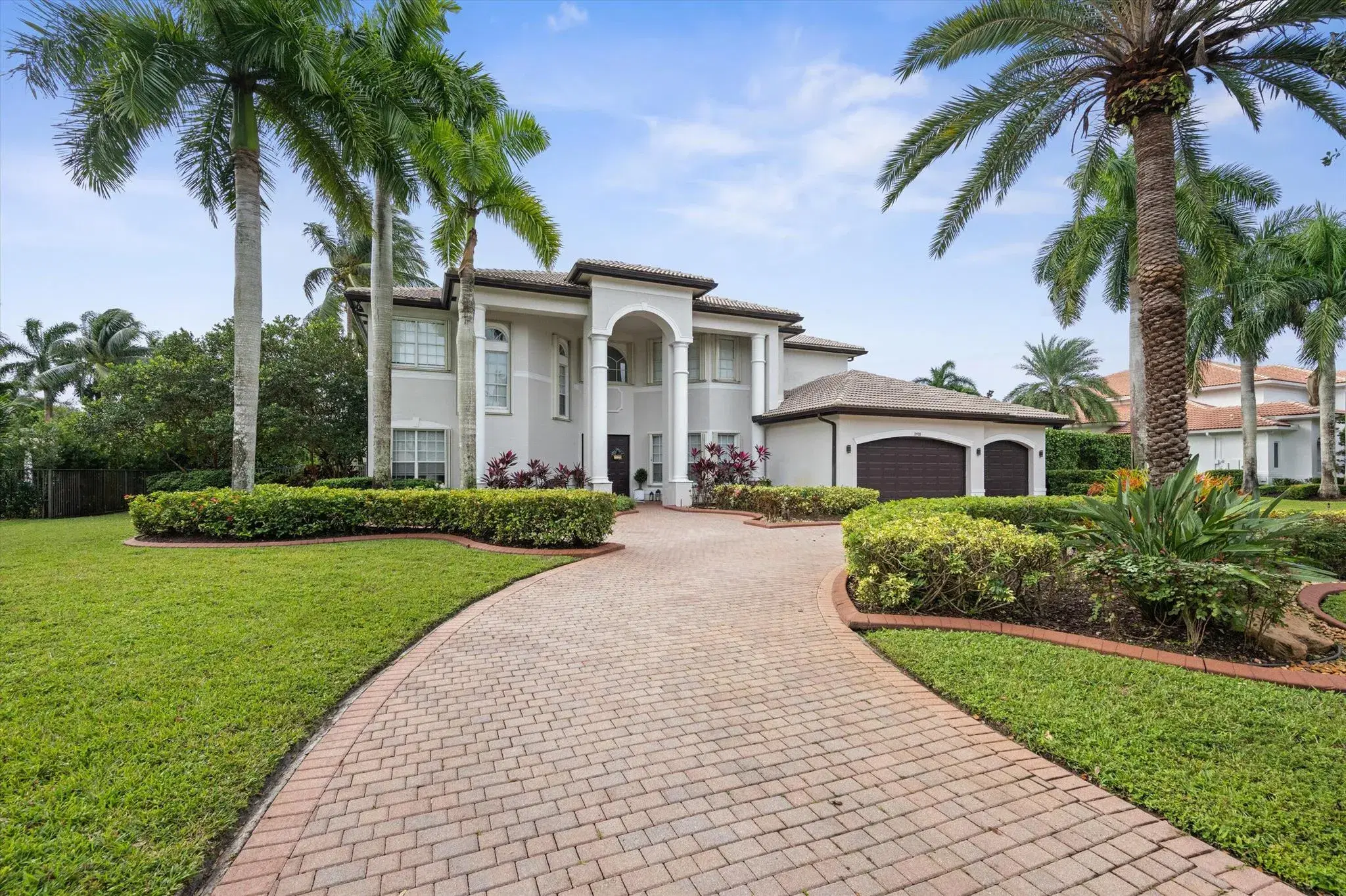 Picture of 10908 Garden Ridge Court, Davie, FL 33328