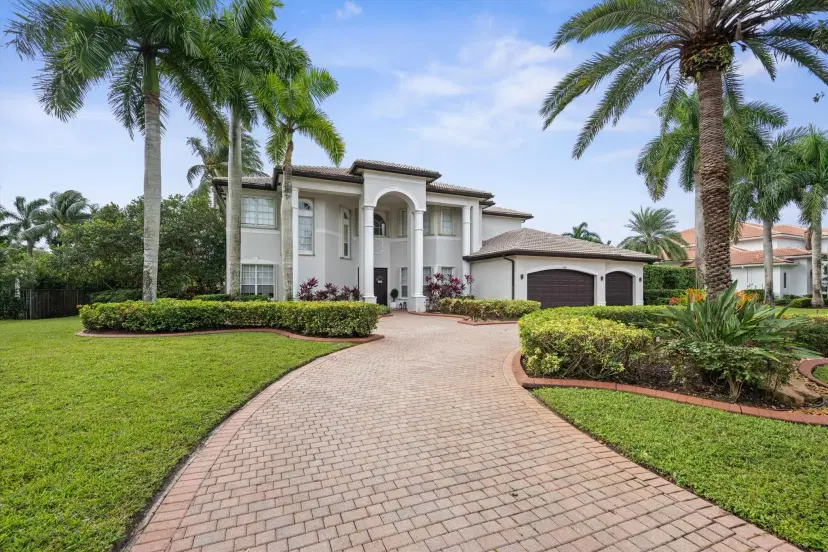 Picture of 10908 Garden Ridge Court, Davie FL 33328