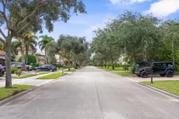 Picture of 10908 Garden Ridge Court, Davie, FL 33328