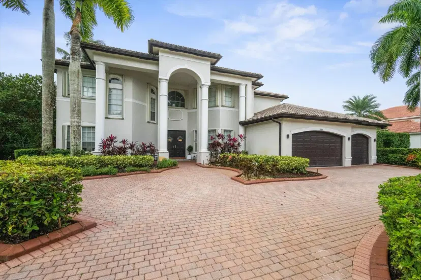 Picture of 10908 Garden Ridge Court, Davie FL 33328