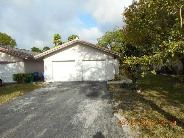 Picture of 1722 NW 93Rd Ter, Coral Springs, FL 33071