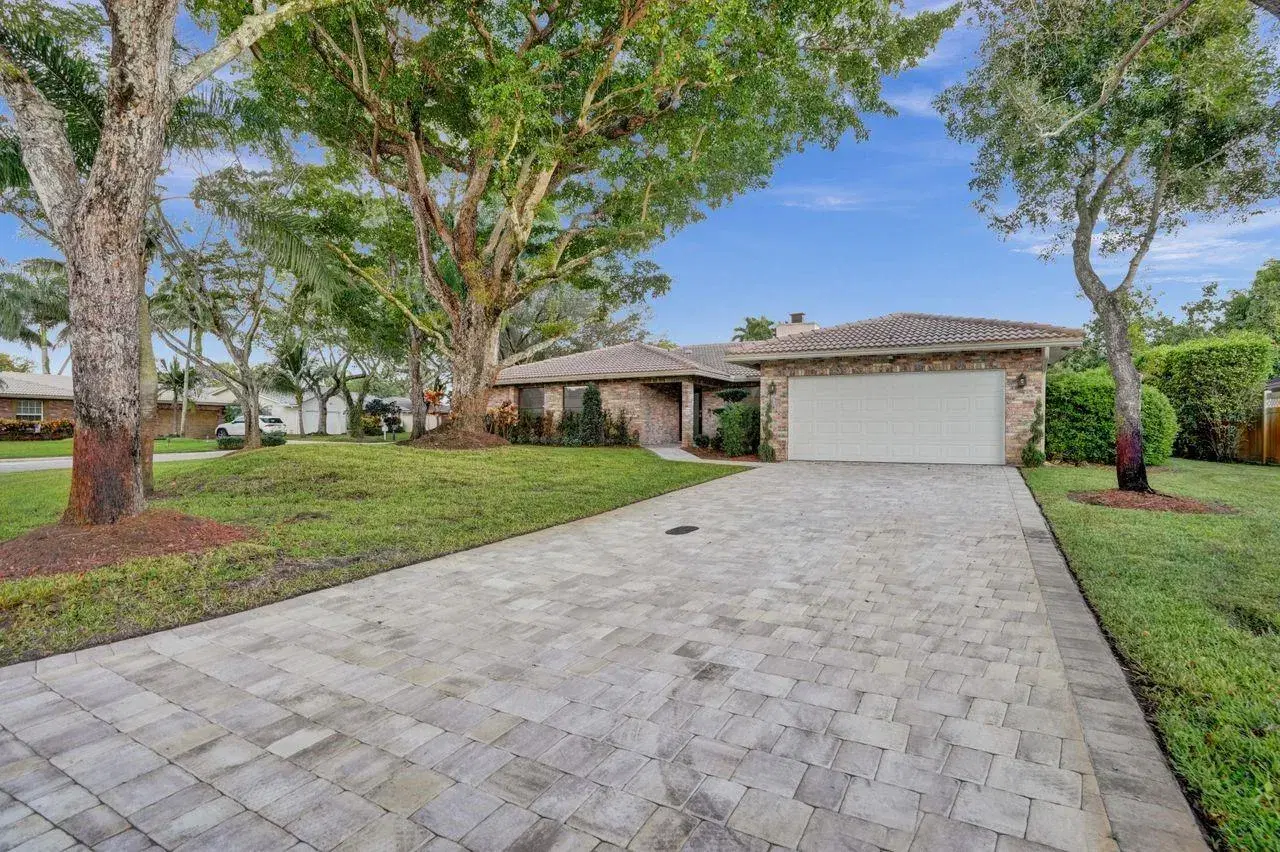 Picture of 1227 NW 111Th Ave, Coral Springs, FL 33071