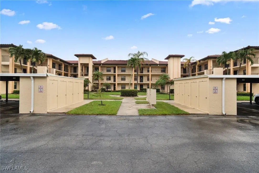 Picture of 12170 Kelly Sands Way 702, Fort Myers, FL 33908