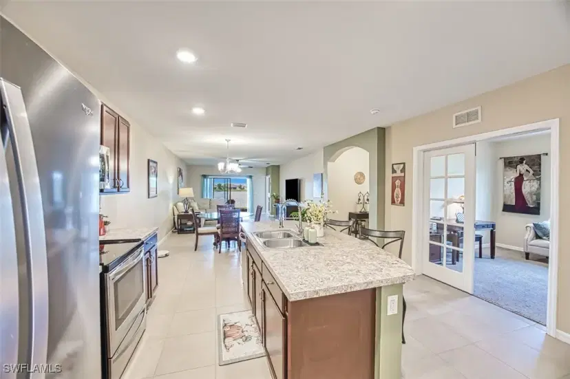 Picture of 10673 Crossback Ln, Lehigh Acres FL 33936