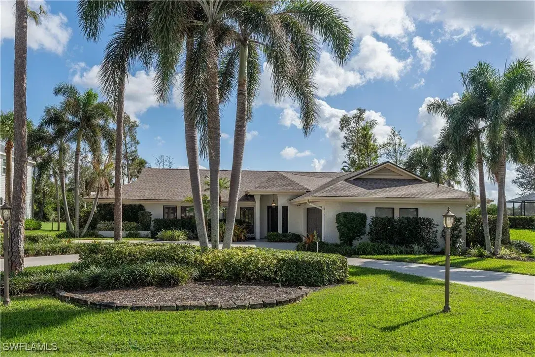 Picture of 16986 Timberlakes Dr, Fort Myers, FL 33908