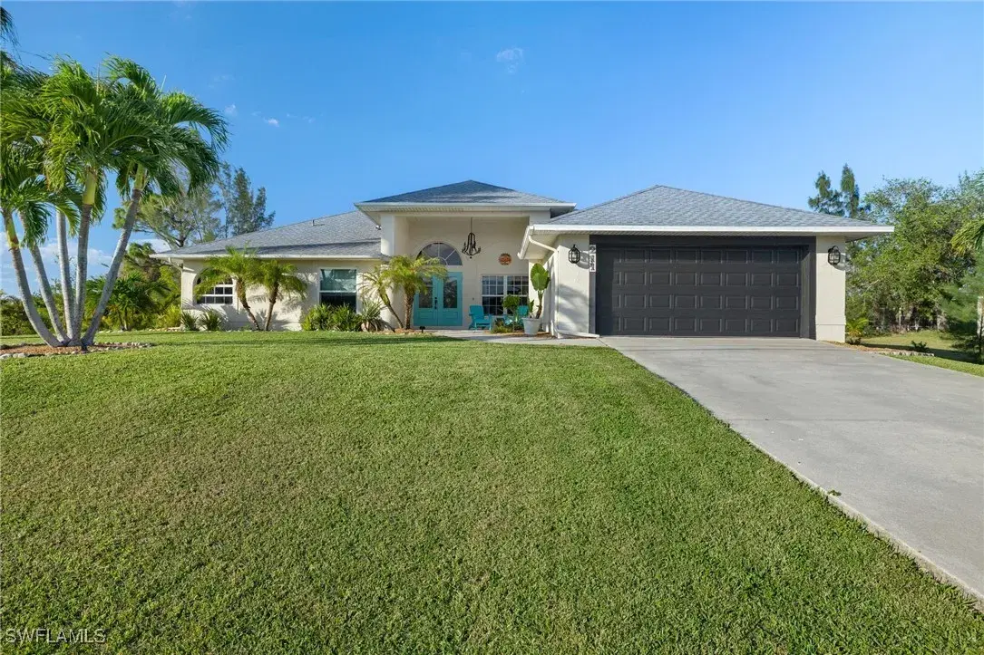 Picture of 211 SW 21St Ln, Cape Coral, FL 33991