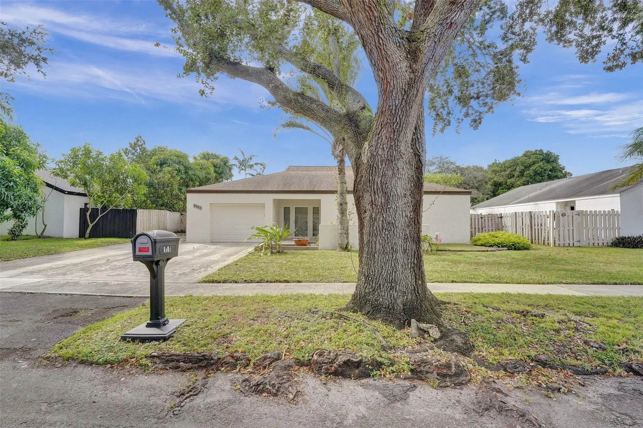 Picture of 4941 SW 94Th Way, Cooper City, FL 33328