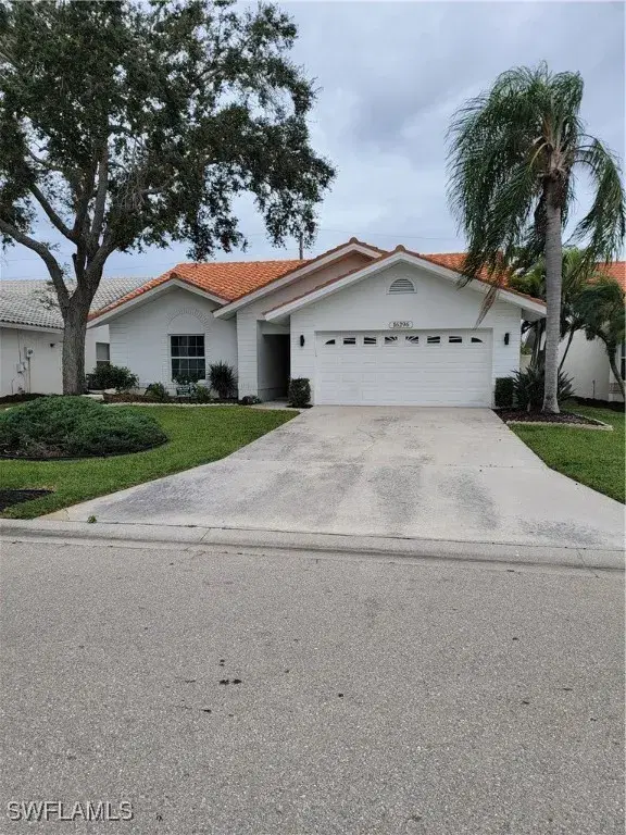 Picture of 16296 Kelly Woods Dr, Fort Myers FL 33908