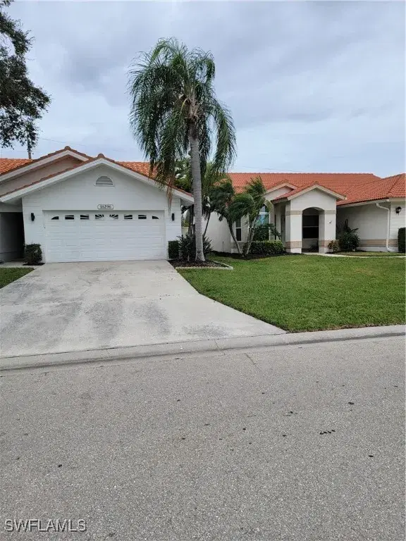 Picture of 16296 Kelly Woods Dr, Fort Myers FL 33908