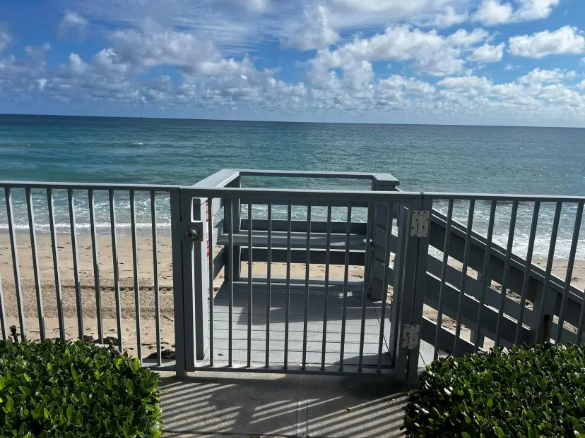 Picture of 3030 S Ocean Boulevard S 437, Palm Beach FL 33480