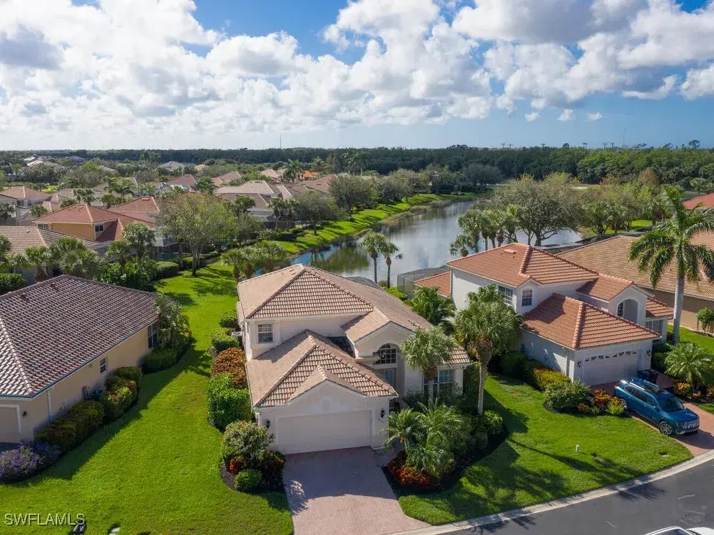 Picture of 9990 Isola Way, Miromar Lakes, FL 33913