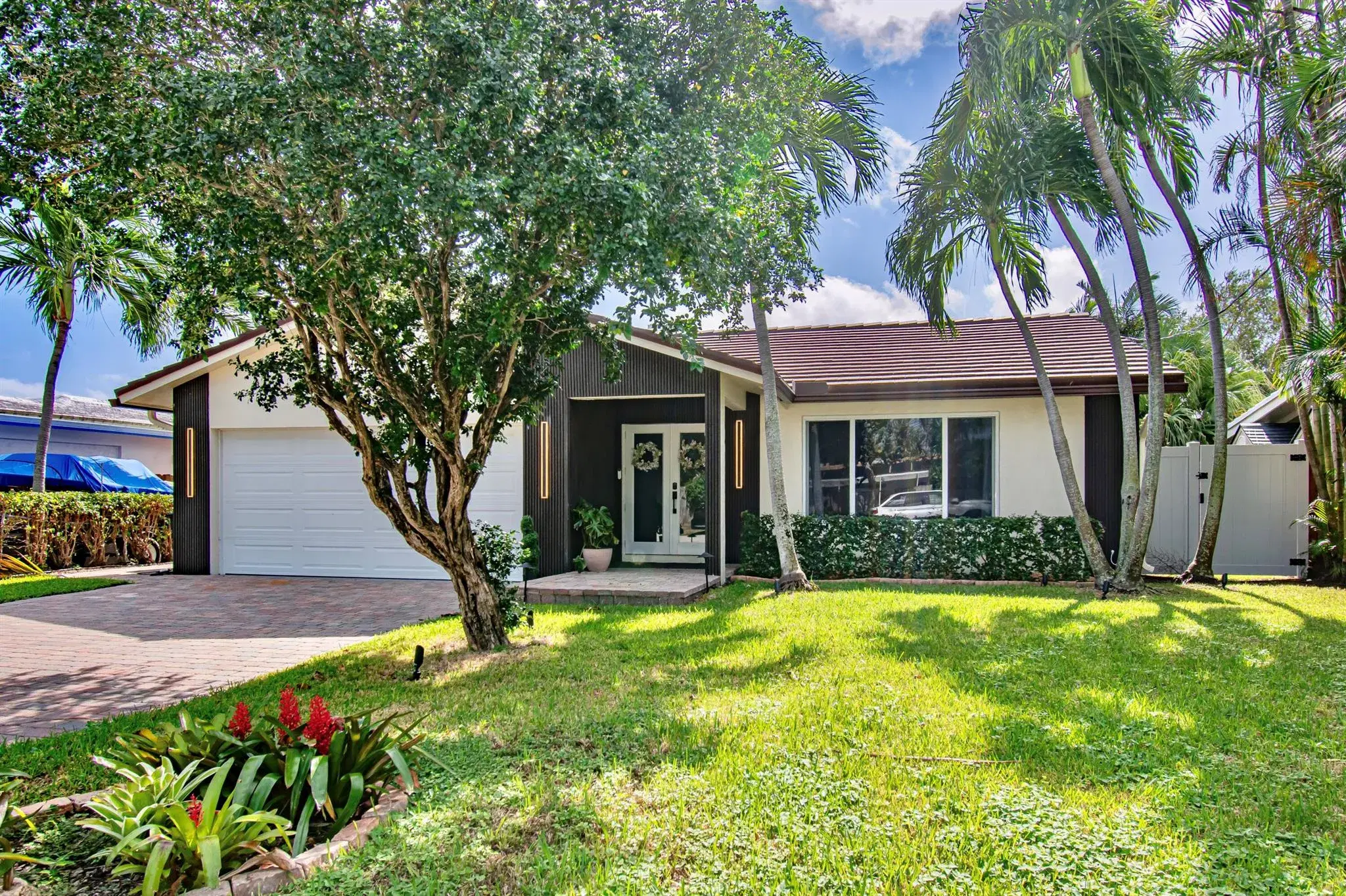 Picture of 2512 SE 13Th Court, Pompano Beach, FL 33062