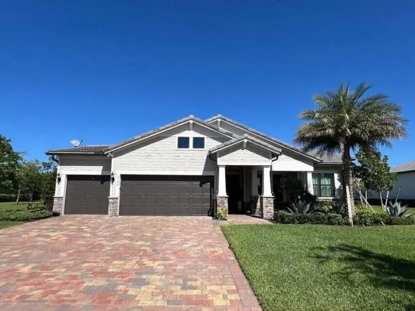 Picture of 9186 Balsamo Drive, Palm Beach Gardens FL 33412