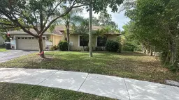 Picture of 5172 NW 53Rd Ave, Coconut Creek, FL 33073