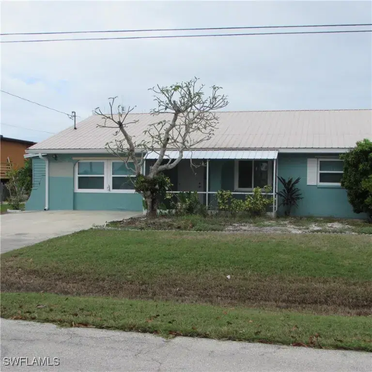 Picture of 2763 Sanderling Ct, St. James City, FL 33956