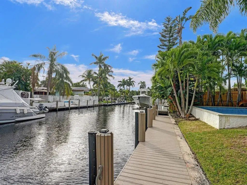 Picture of 2548 Tortugas Ln, Fort Lauderdale, FL 33312