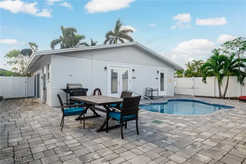 Picture of 773 95Th Ave N, Naples FL 34108