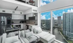 Picture of 41 SE 5Th St 2217, Miami, FL 33131