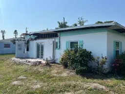 Picture of 8140 Cleaves Rd, North Fort Myers, FL 33903