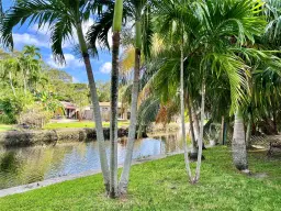 Picture of 808 SW 8Th Ter, Fort Lauderdale, FL 33315