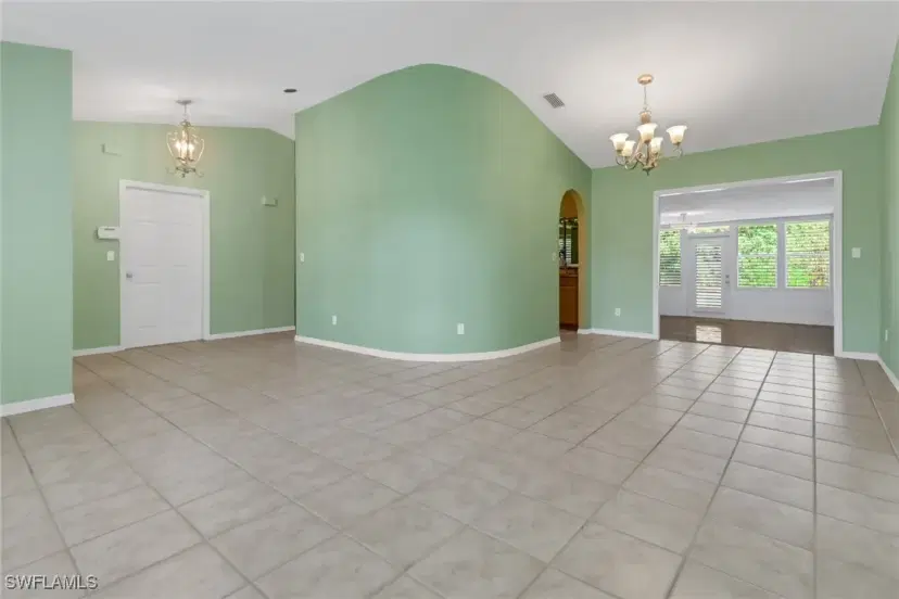 Picture of 1030 Moon Lake Dr, Naples FL 34104