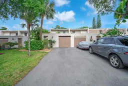 Picture of 3073 N Palm Aire Dr 3073, Pompano Beach, FL 33069