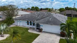 Picture of 1403 SE 8Th Pl, Cape Coral, FL 33990