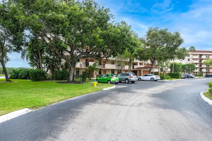 Picture of 2766 S Carambola 403, Coconut Creek FL 33066