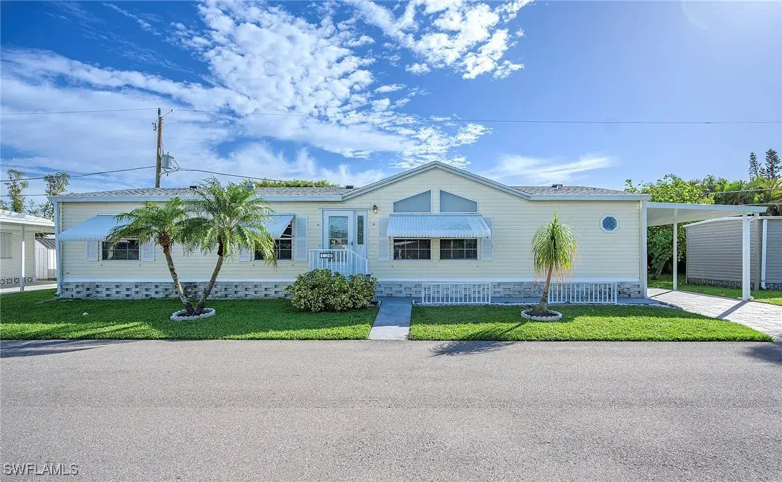 Picture of 12 Coves End Dr, Fort Myers, FL 33908