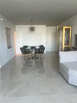 Picture of 3000 S Ocean Dr 312, Hollywood, FL 33019