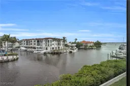 Picture of 805 River Point Dr C-205, Naples, FL 34102