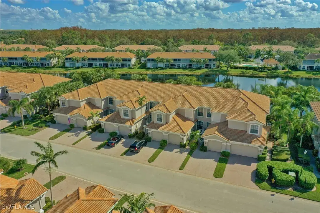 Picture of 10011 Sky View Way 1807, Fort Myers, FL 33913