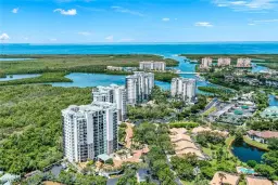 Picture of 455 Cove Tower Dr 902, Naples, FL 34110