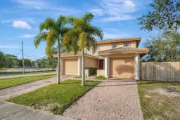 Picture of 195 NW 2Nd Street, Deerfield Beach, FL 33441