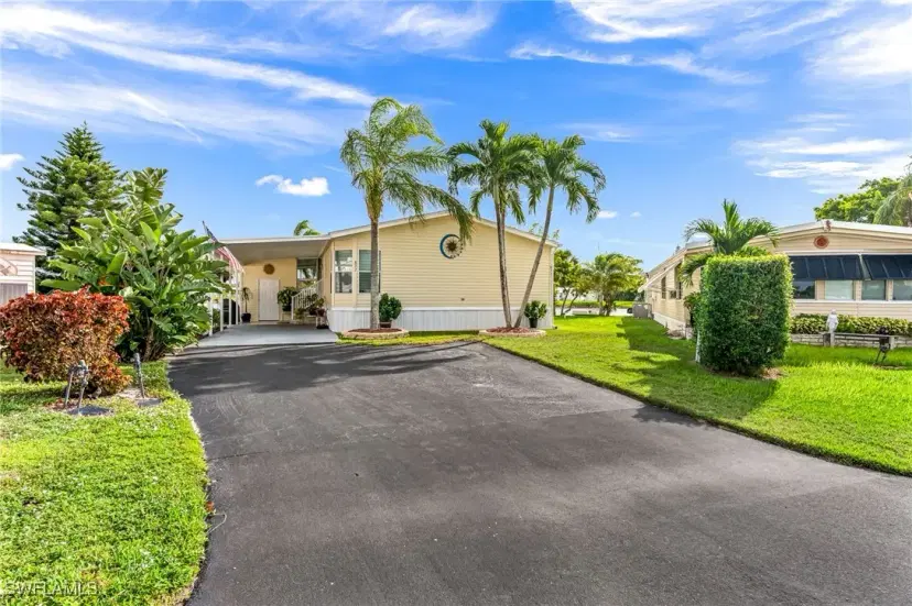 Picture of 877 Cape Haze Ln, Naples FL 34104