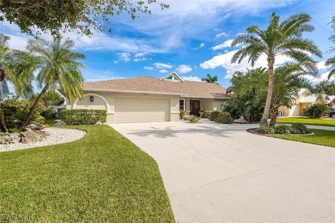 Picture of 2513 SE 24Th Ave, Cape Coral, FL 33904