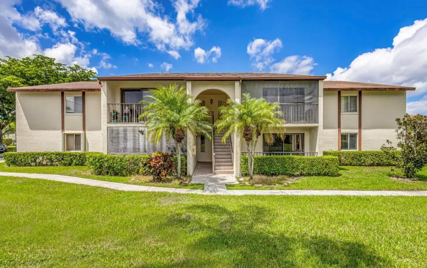 Picture of 4821 Sable Pine Circle B1, West Palm Beach, FL 33417