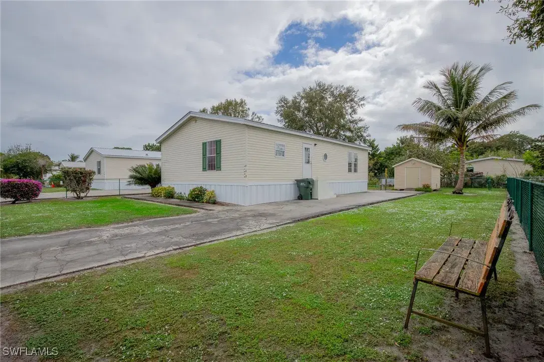 Picture of 602 Bowden Rd, Clewiston, FL 33440