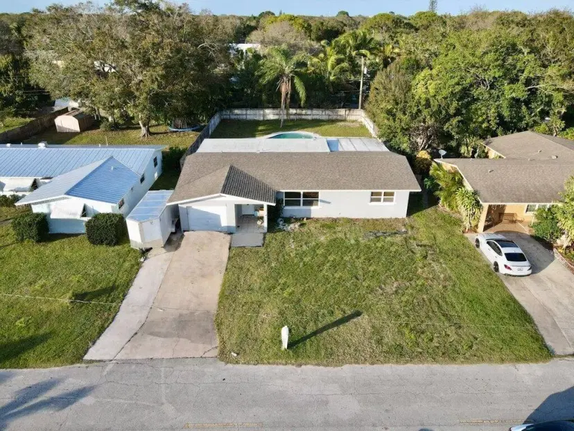 Picture of 1016 Hispana Avenue, Fort Pierce FL 34982