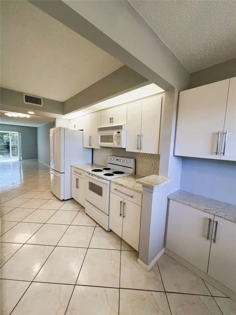 Picture of 1803 Eleuthera Point E-3, Coconut Creek FL 33066