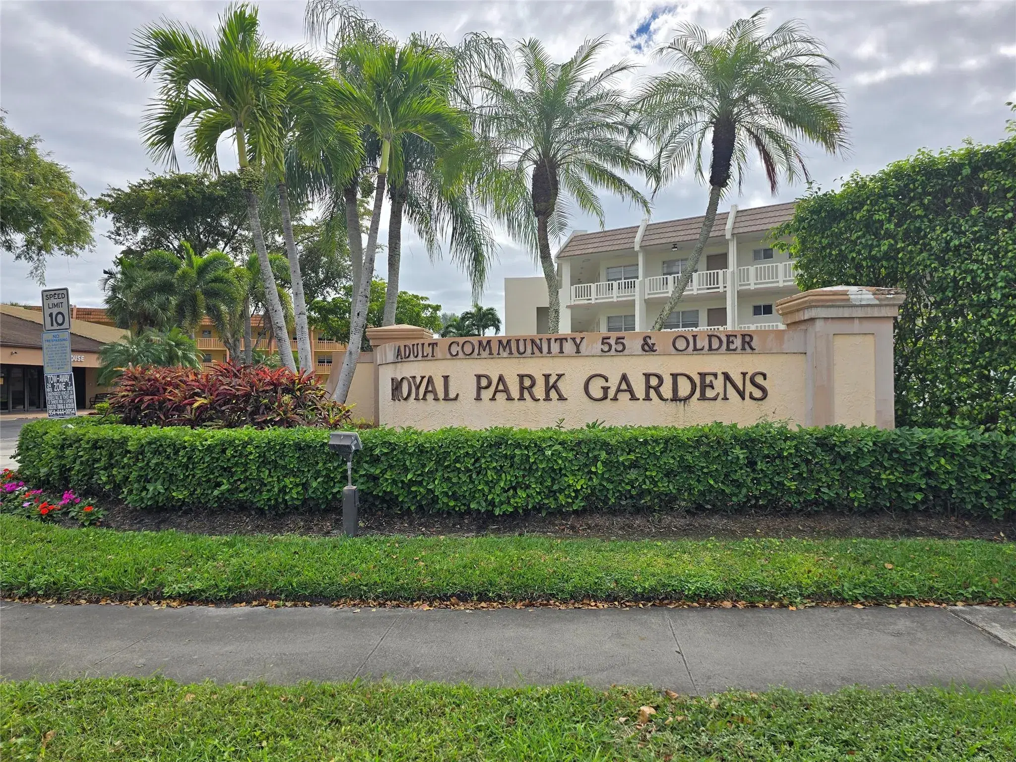 Picture of 6770 Royal Palm Blvd 205, Margate, FL 33063