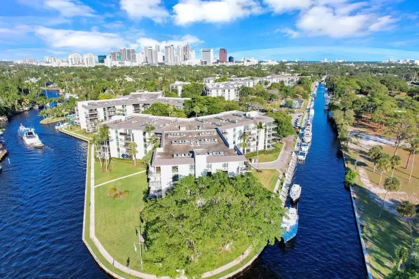 Picture of 1350 River Reach Dr 106, Fort Lauderdale FL 33315